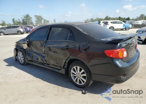 2010 Toyota Corolla Base z USA, uszkodzony, nr VIN 2T1BU4EE6AC494574